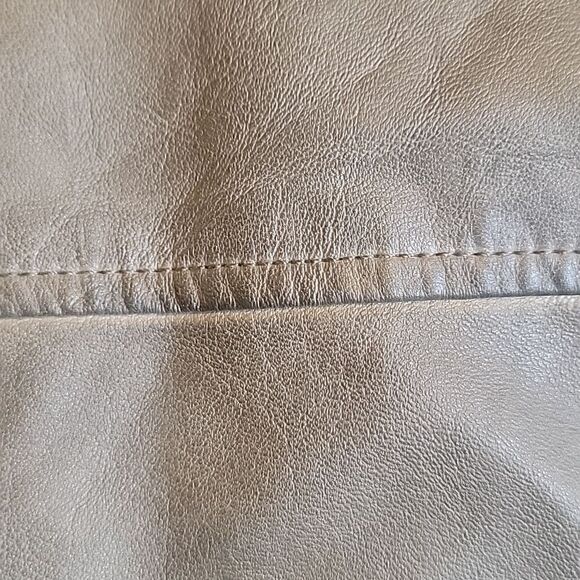 Sebby-Taupe Diagonal zip faux leather jkt. S. NWT. - Picture 6 of 7